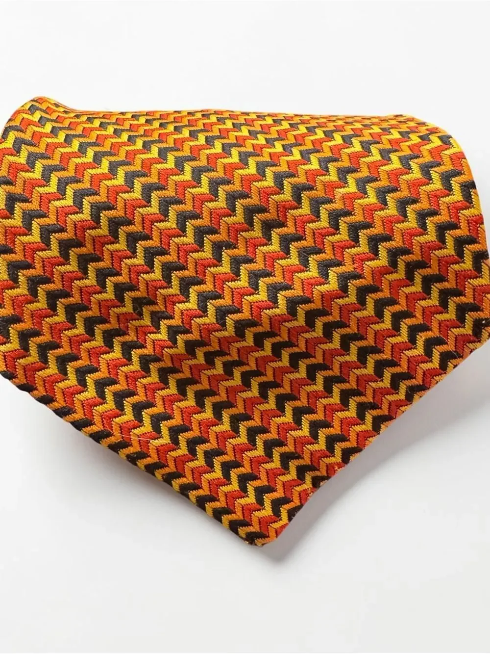 Vintage Village Squire By Bill Miller Zig Zag Chevron Tie